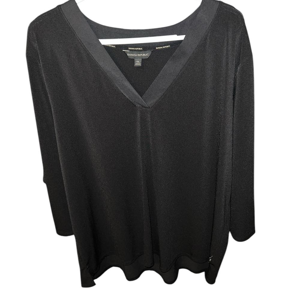 Banana Republic Black V-Neck Top